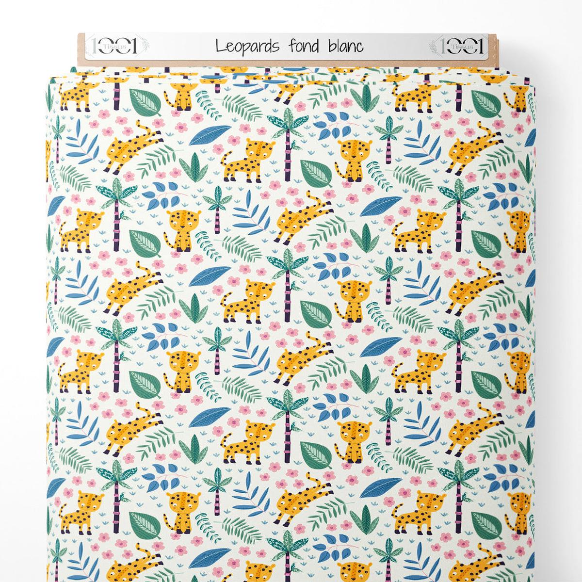 Tissu - Lopards sur fond blanc