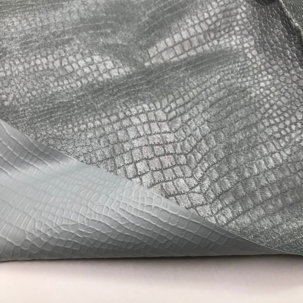 Ever Tried Alligator - Waterproof Vinyl Woven - Grey Alligator Skin - 1M Bundle