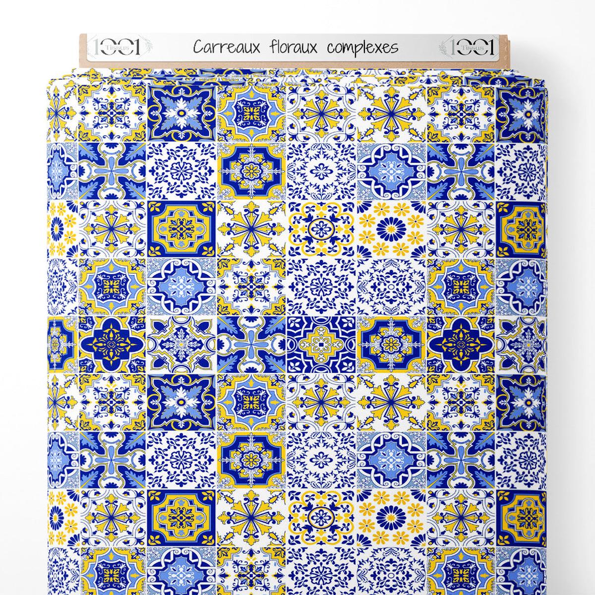 Tissu - Carreaux floraux complexes