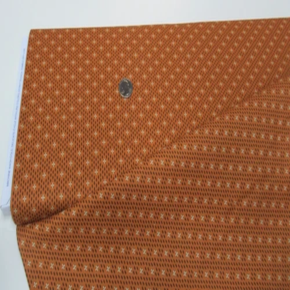 MARCUS quilt-craft fabric FLOATING FLOWERS cheddar 2 yds (r-221103) Companions