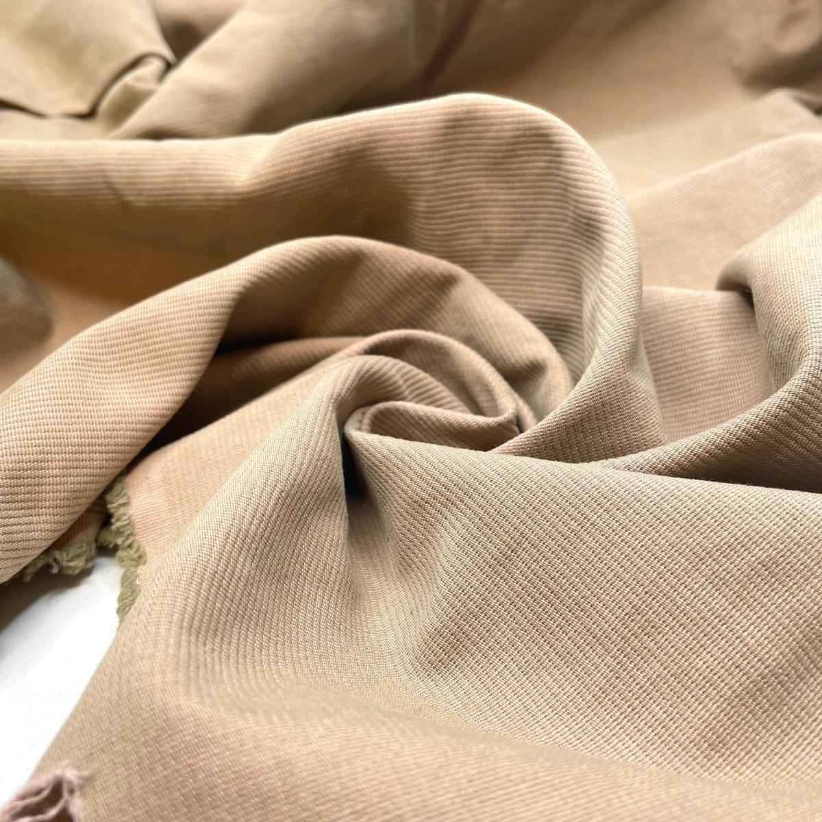 Farmyard Barn - Twill Weave Cotton Blend Woven - Light Brown/Beige - 2M Bundle