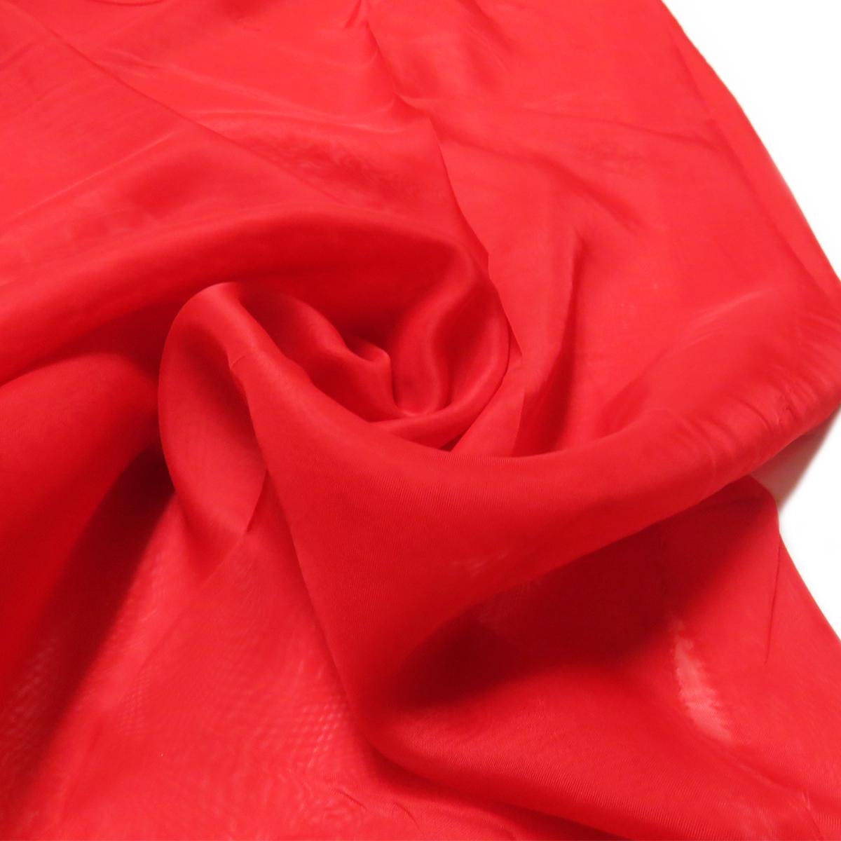 Tela Voile / Sheer 118", 100% Polister - Rojo