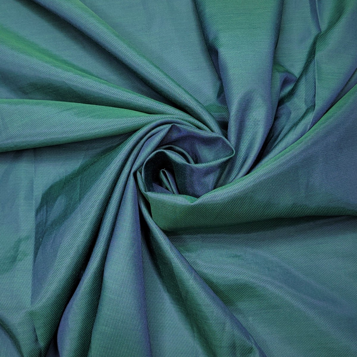 On The Water With Papa - Iridescent Poly Woven - Blue/Green - 1M Bundle
