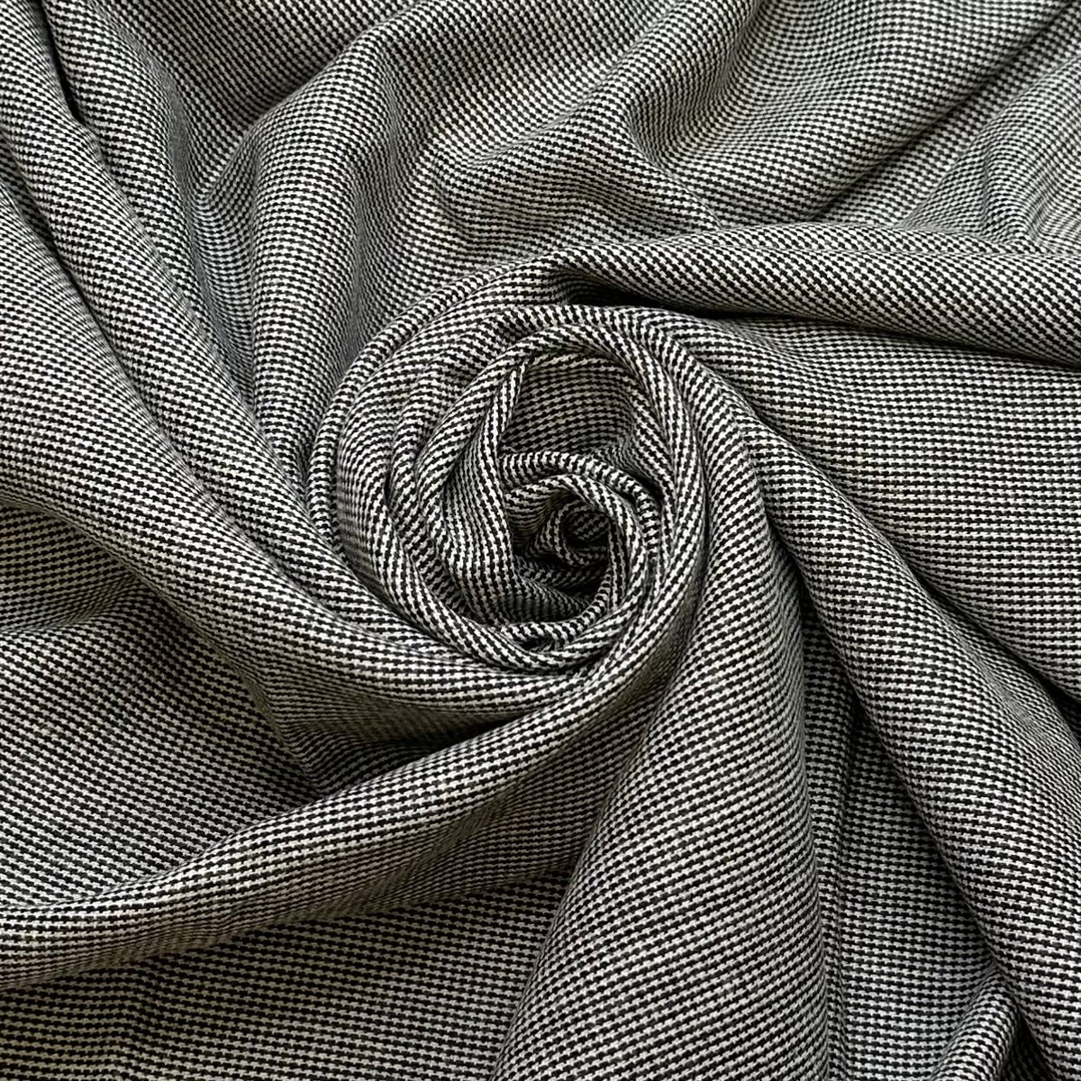 Dressing For The Festival - Twill Weave Wool Woven - Black/White Geometric - 1.45M Bundle