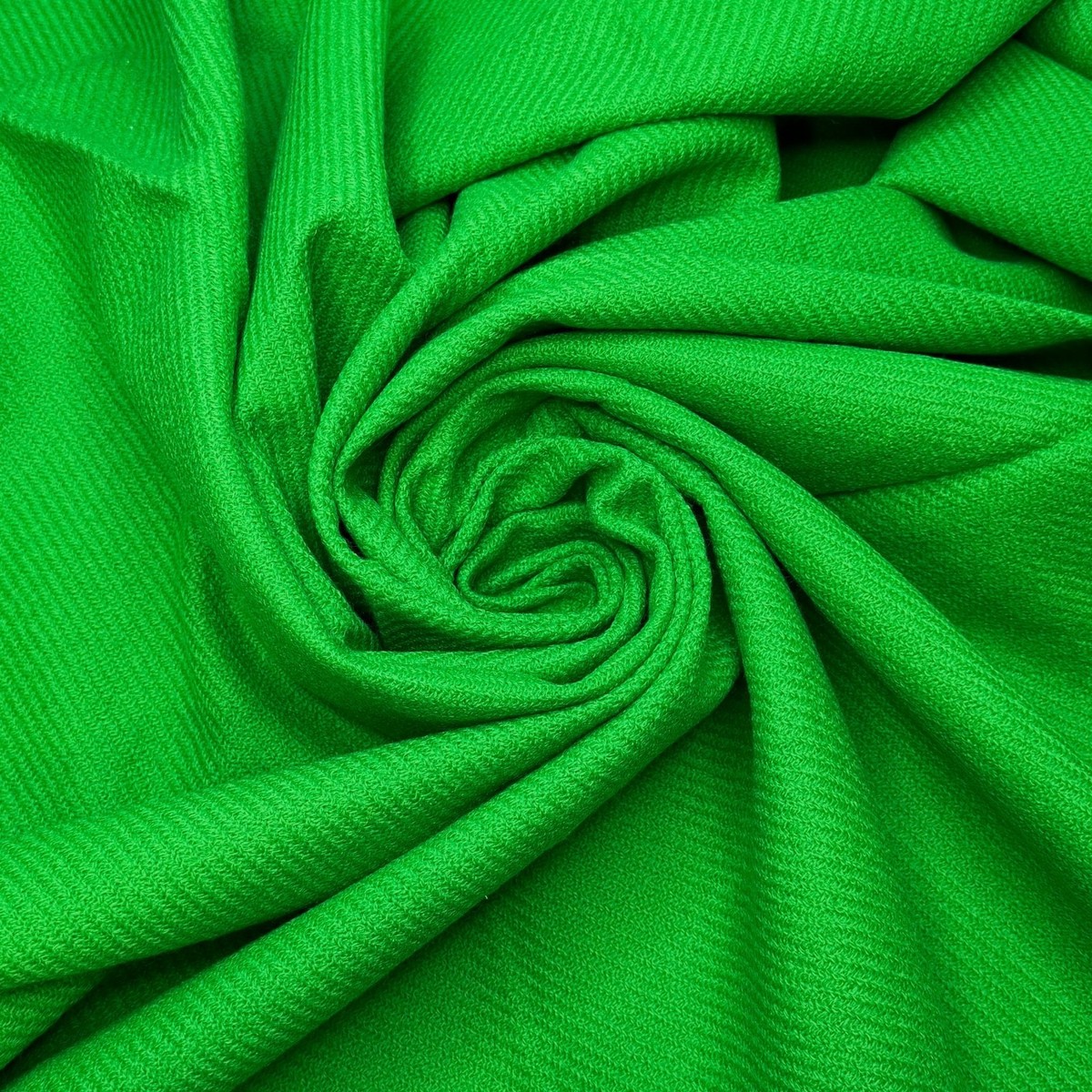 Emerald Cut - Twill Weave Orlon Woven - Green - 1.3M Bundle