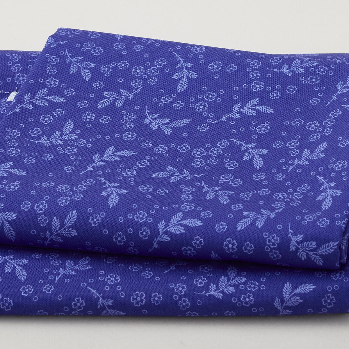 Georgette - Blueberry Tossed Sprigs 2 Yard Cut