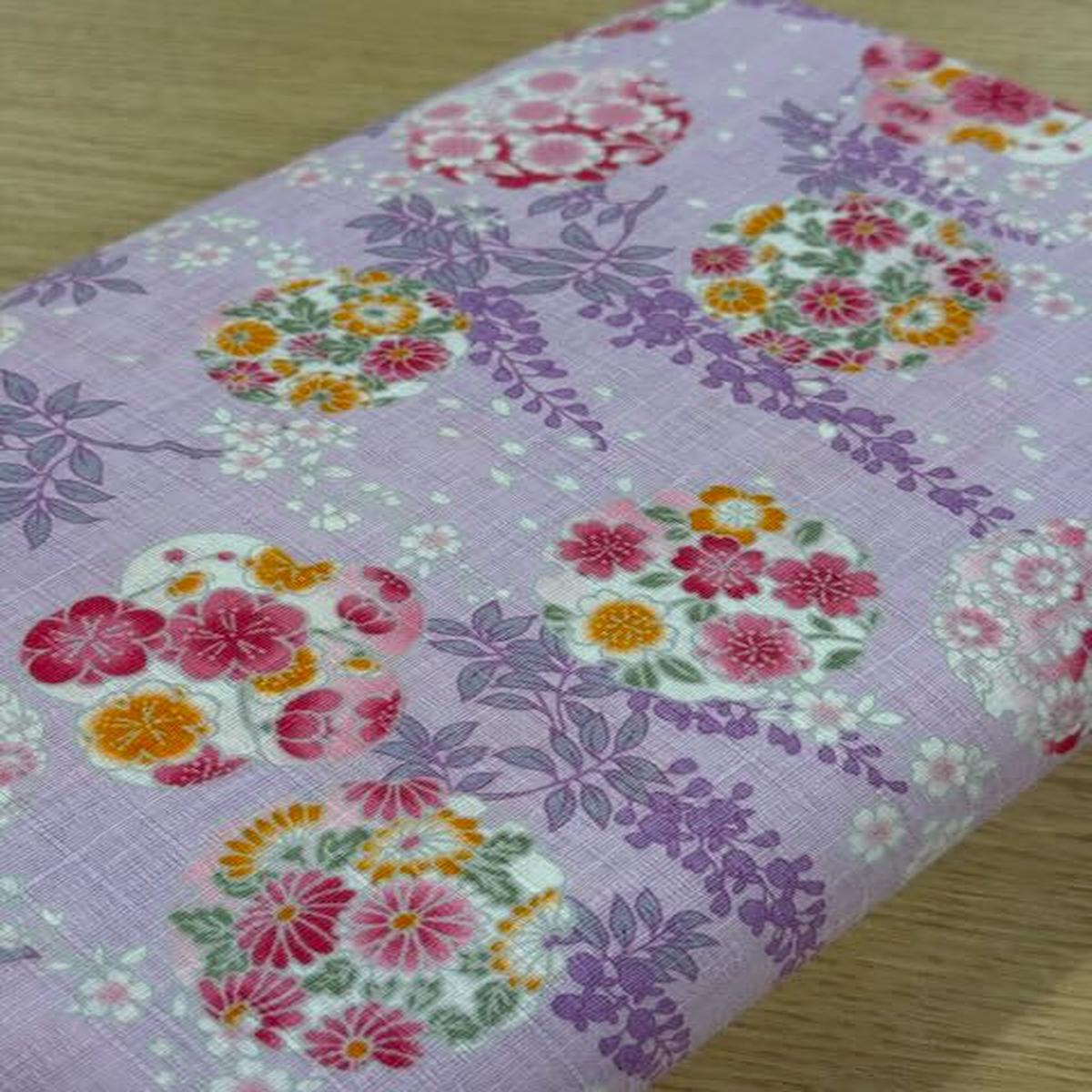 Cherry blossoms and wisteria - Japanese fabrics with textured background - lavender (price per 10cm)