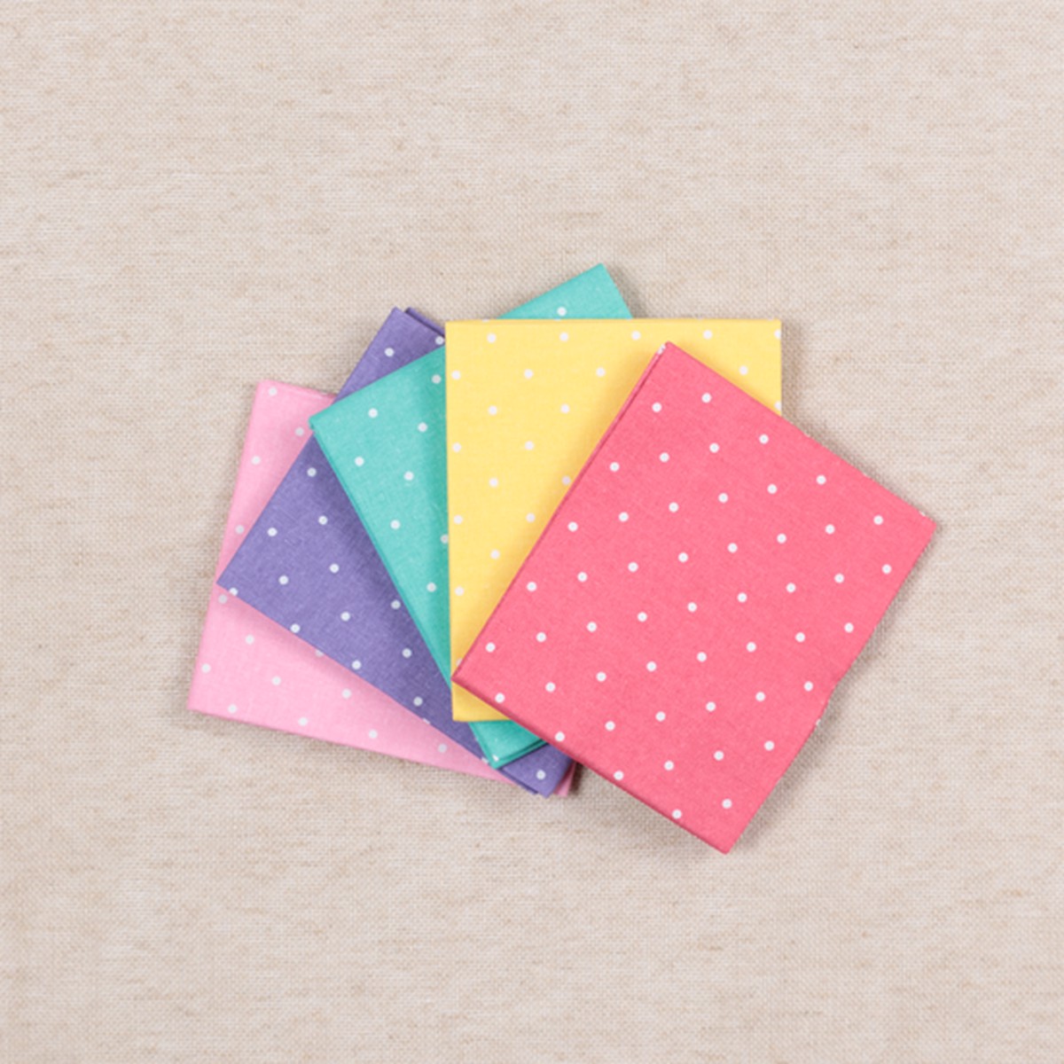Fat Quarter Bundle (5pcs) - Polka Dots