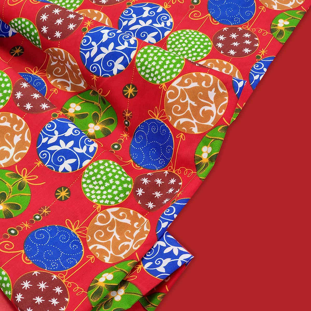 Ornamentos Navideos - Poly/Cotton Print Fabric, 58" Wide