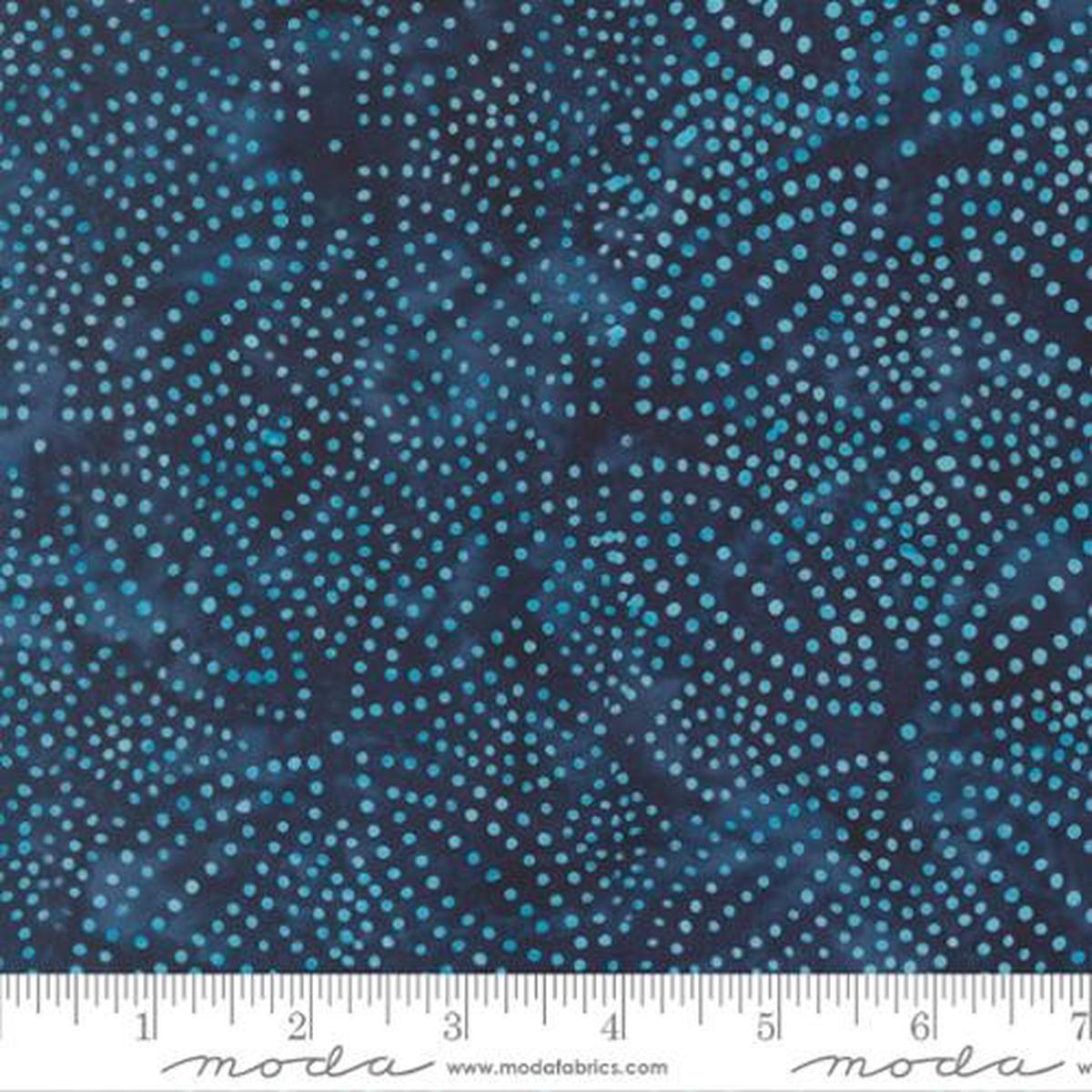Moda - Mermaid Batiks - Deep Sea 4390 36