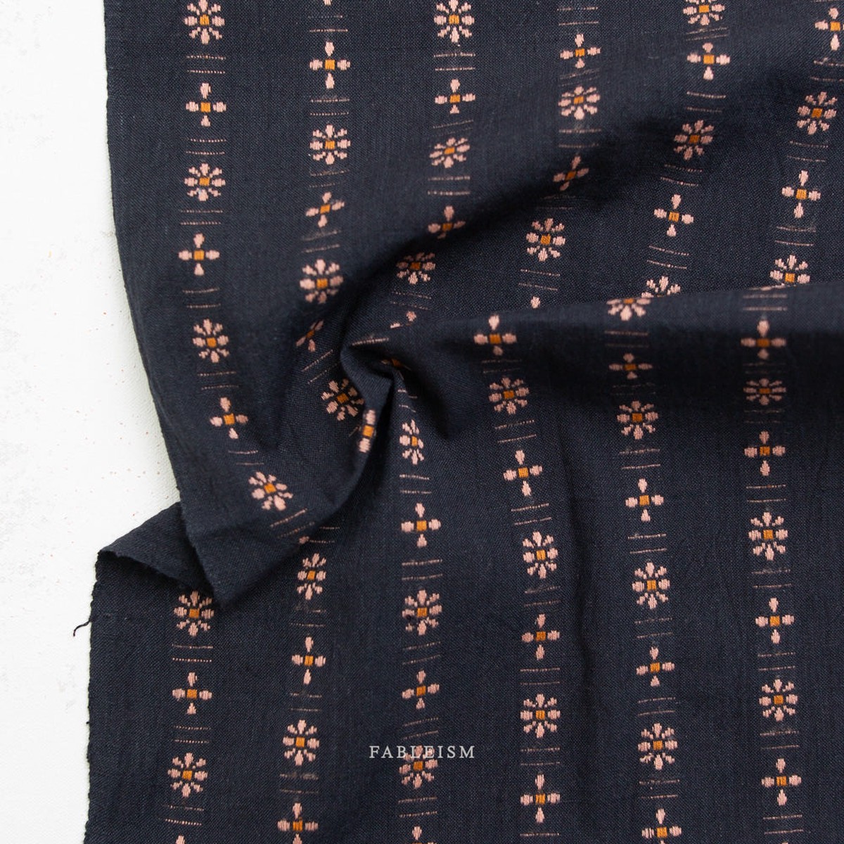 Forest Forage Daisies Cotton - Black