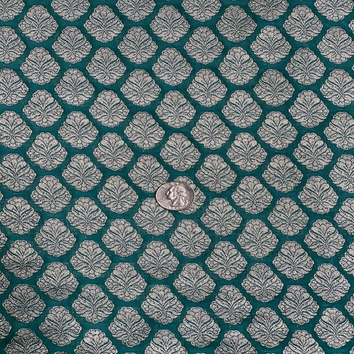 Aqua Viscose Blend Novelty 1009
