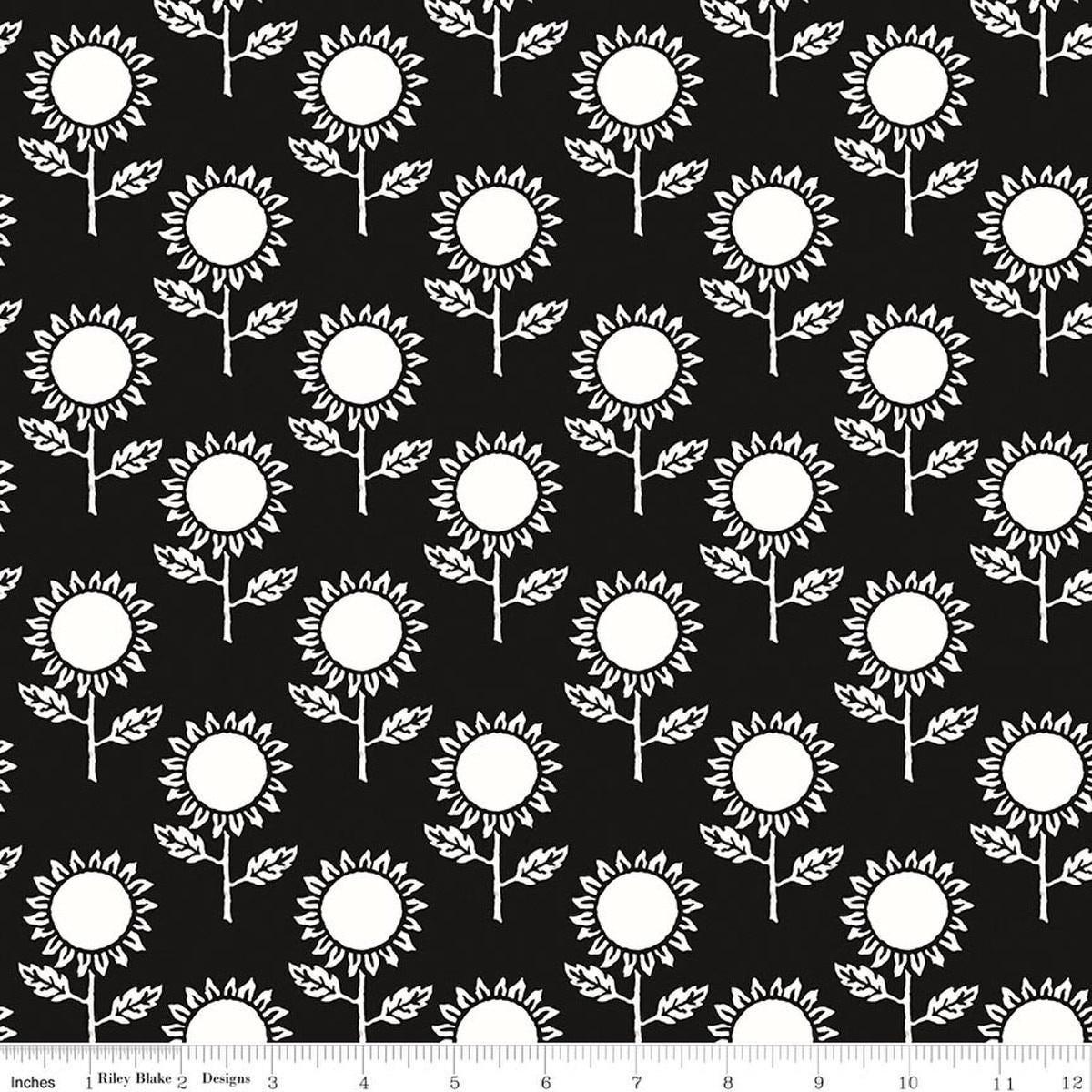 Scary Scraps Fall Fields White Floral Fabric - C17612 - Riley Blake Quilting Cotton Fabric