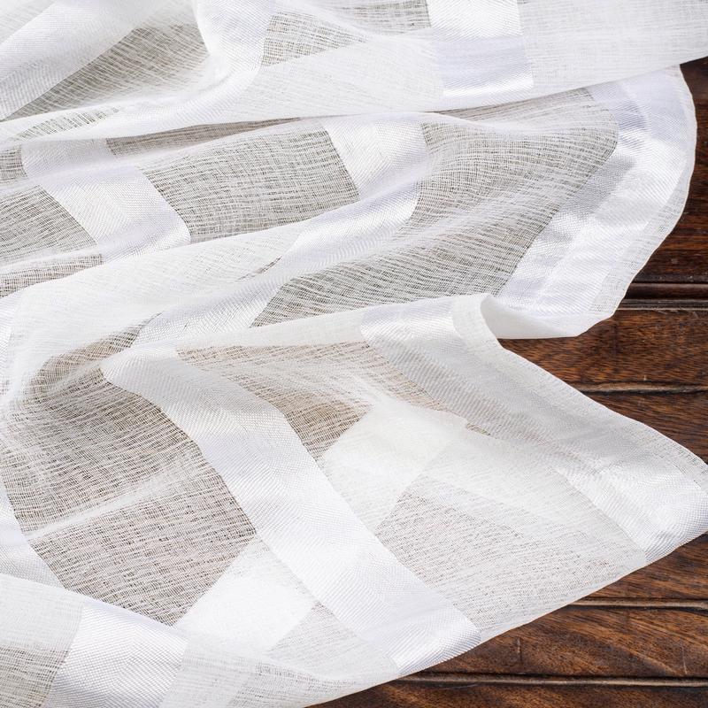 'Pale Diamond' Fabric by the Metre (White)
