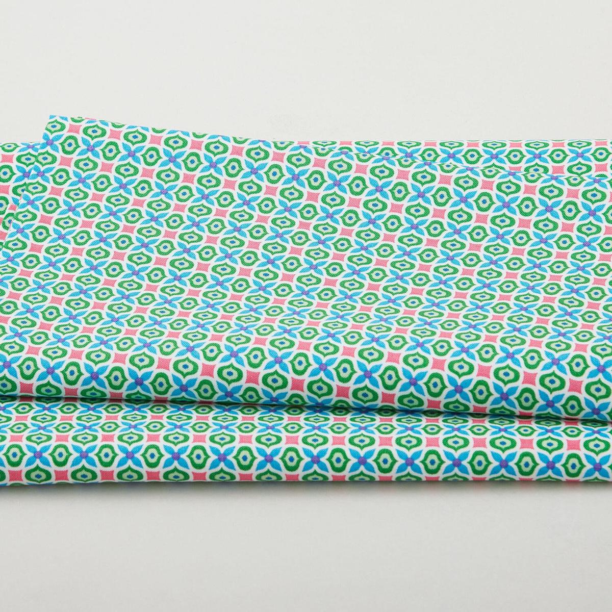 Truly - Charms Lollipop 2 Yard Cut