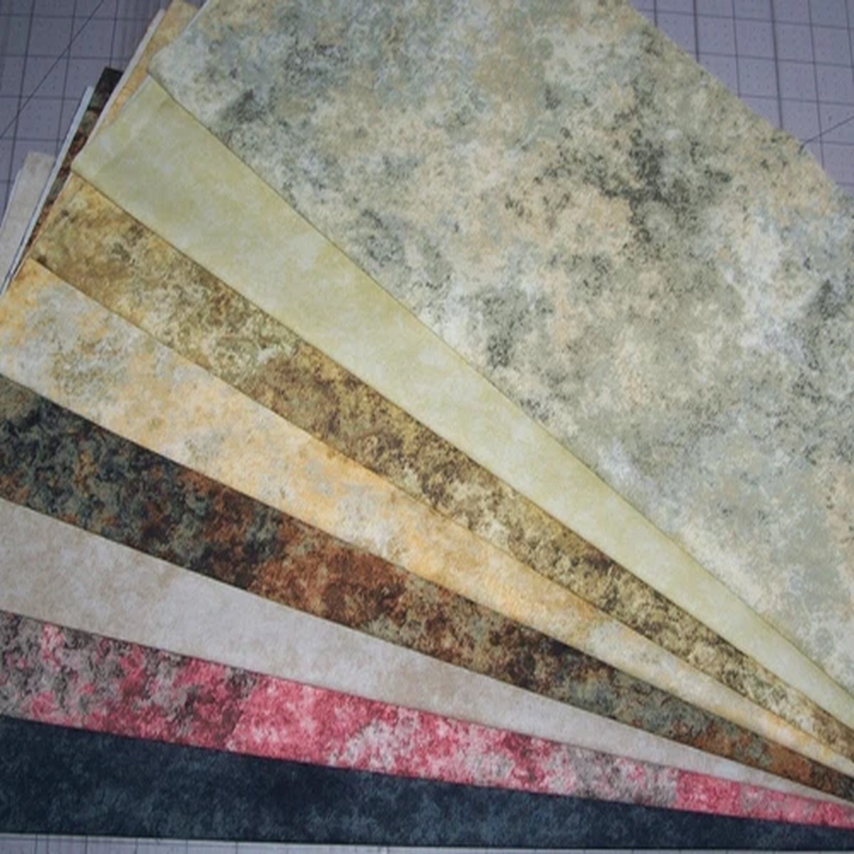 8 Earth Jewels Neutrals Marble Blenders Fat Quarters Bundle Fabric