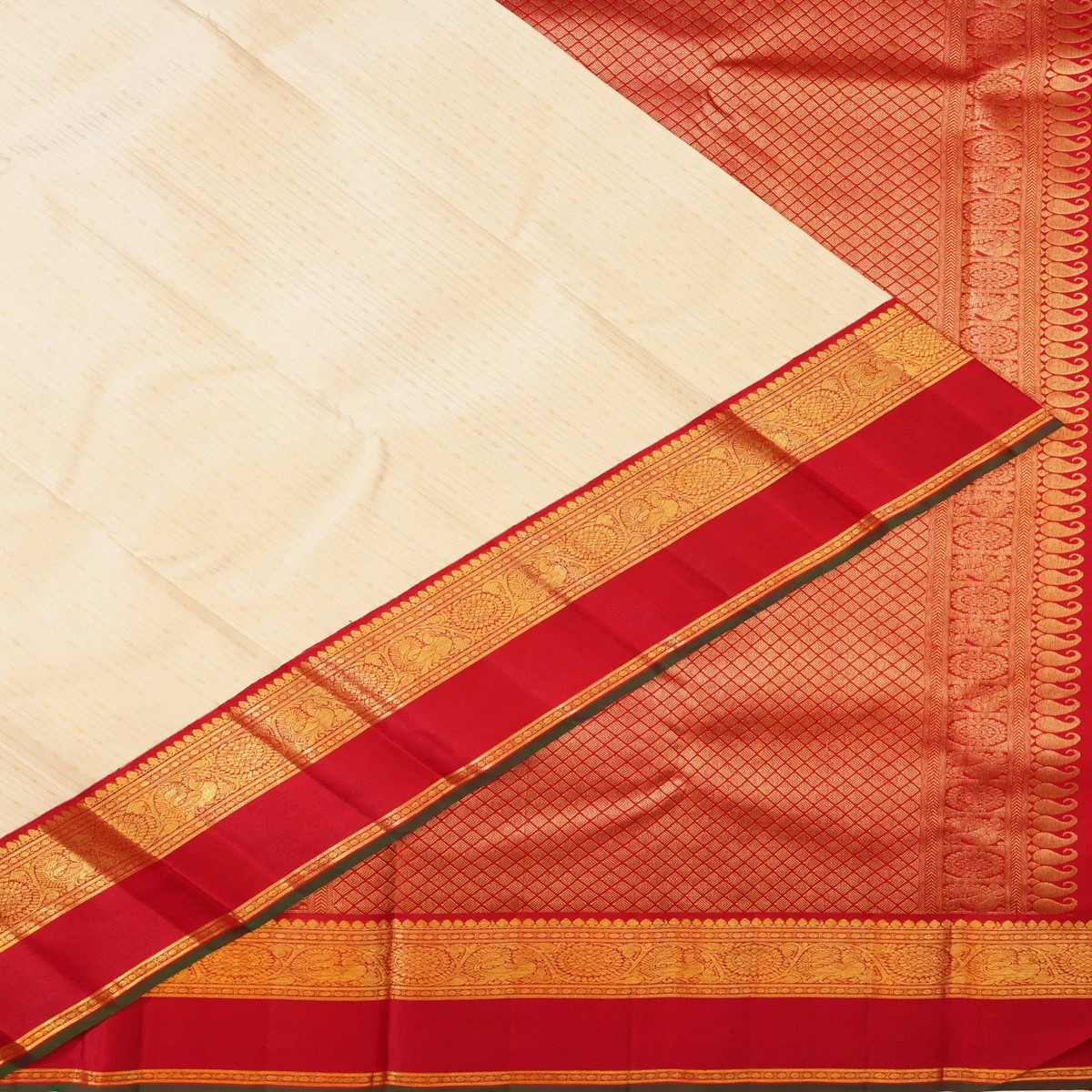Classic Kanchipuram Silk Vertical Lines Off White Saree
