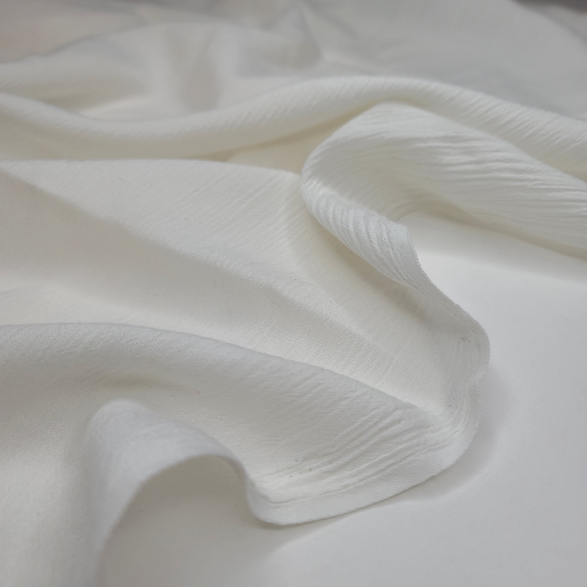 UNBOXING - White Oleander - Cotton/Poly Woven - White - 1.1M Bundle