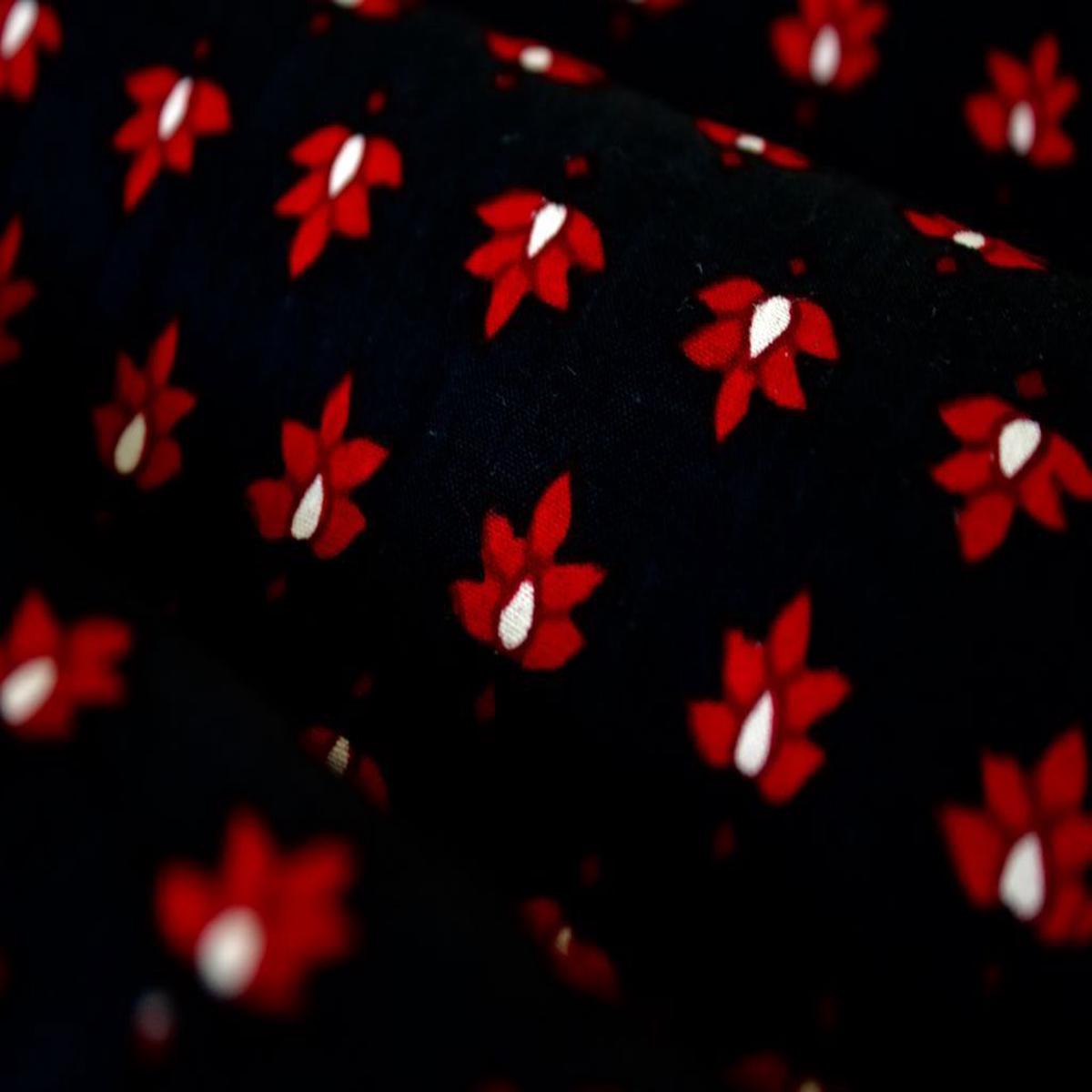 Black Red Leaf Printed Pure Cotton Fabric