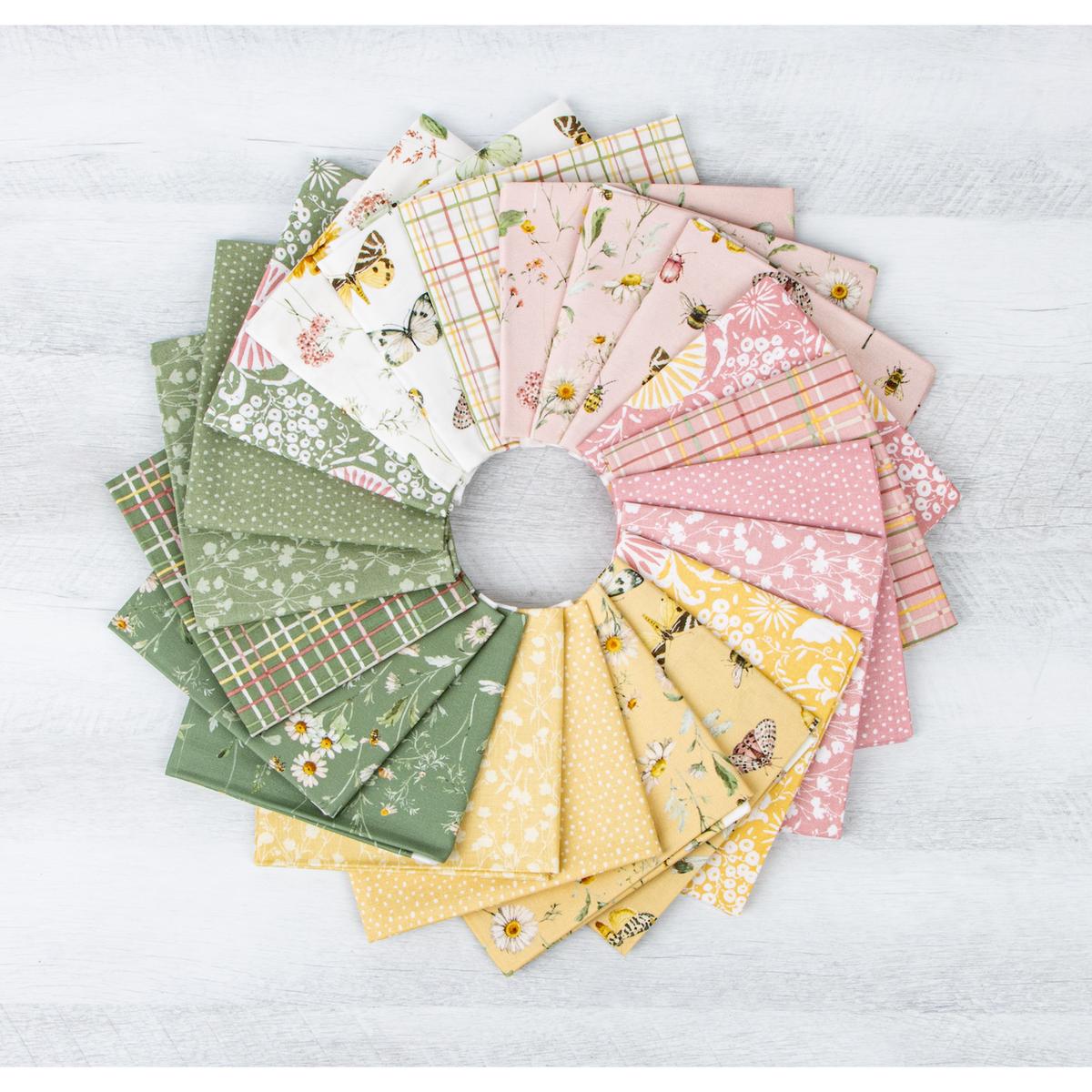 Love Me More ~ 2-1/2" strips ~ RP-15630-40 pcs