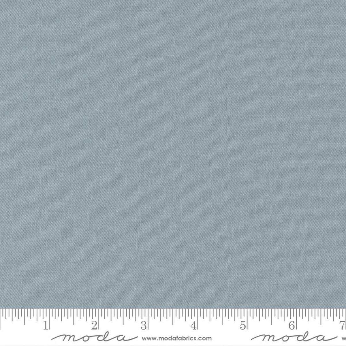 Bella Solids - Silver - Bolt