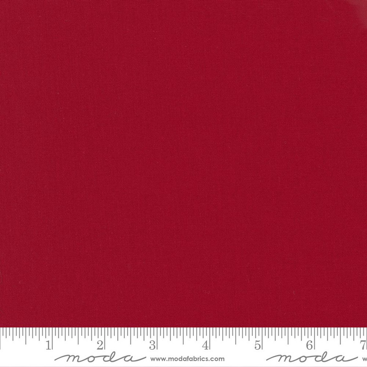 Bella Solids - Country Red (9900-17) - Bolt (6m)