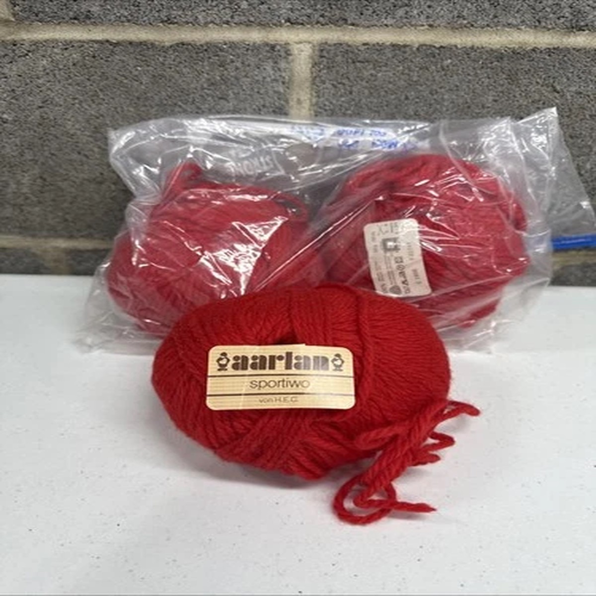 Aarlan Sportiwo 100% Wool Yarn Shade 1906 3 Skein Lot