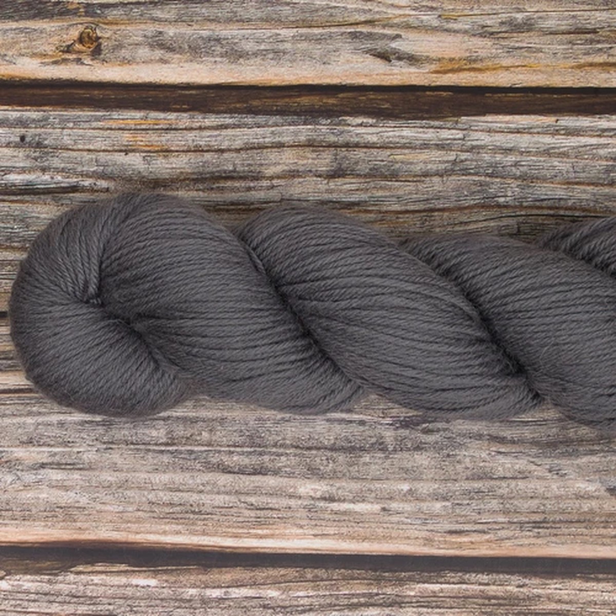 Croft Yarn (Dyed Cova) WYS 100g 225m Medium Grey 8ply Shetland Wool Knitting