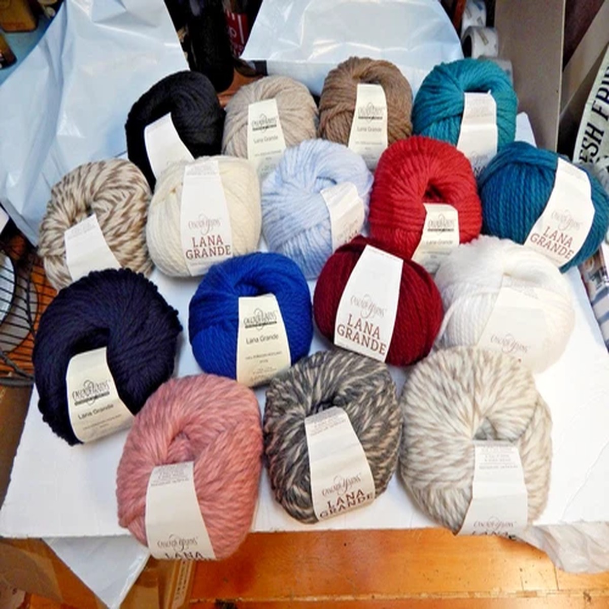 Cascade Lana Grande Chunky yarn 100% WOOL 16 Colors