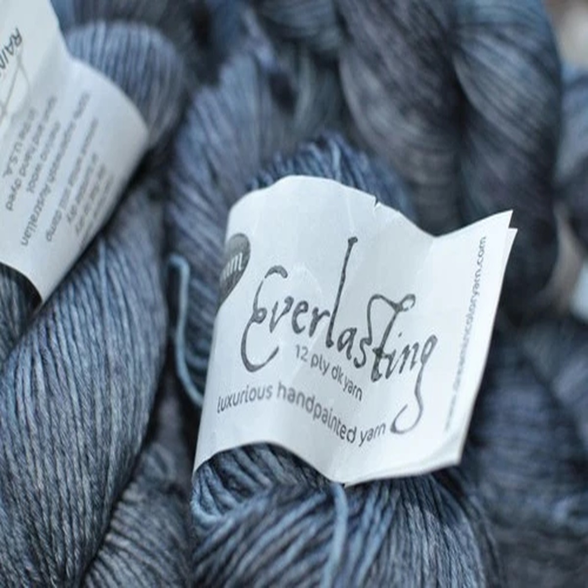 DREAM IN COLOR EVERLASTING DK 275 YDS 100% MERINO - RAIN CLOUD (CHOOSE QUANTITY)