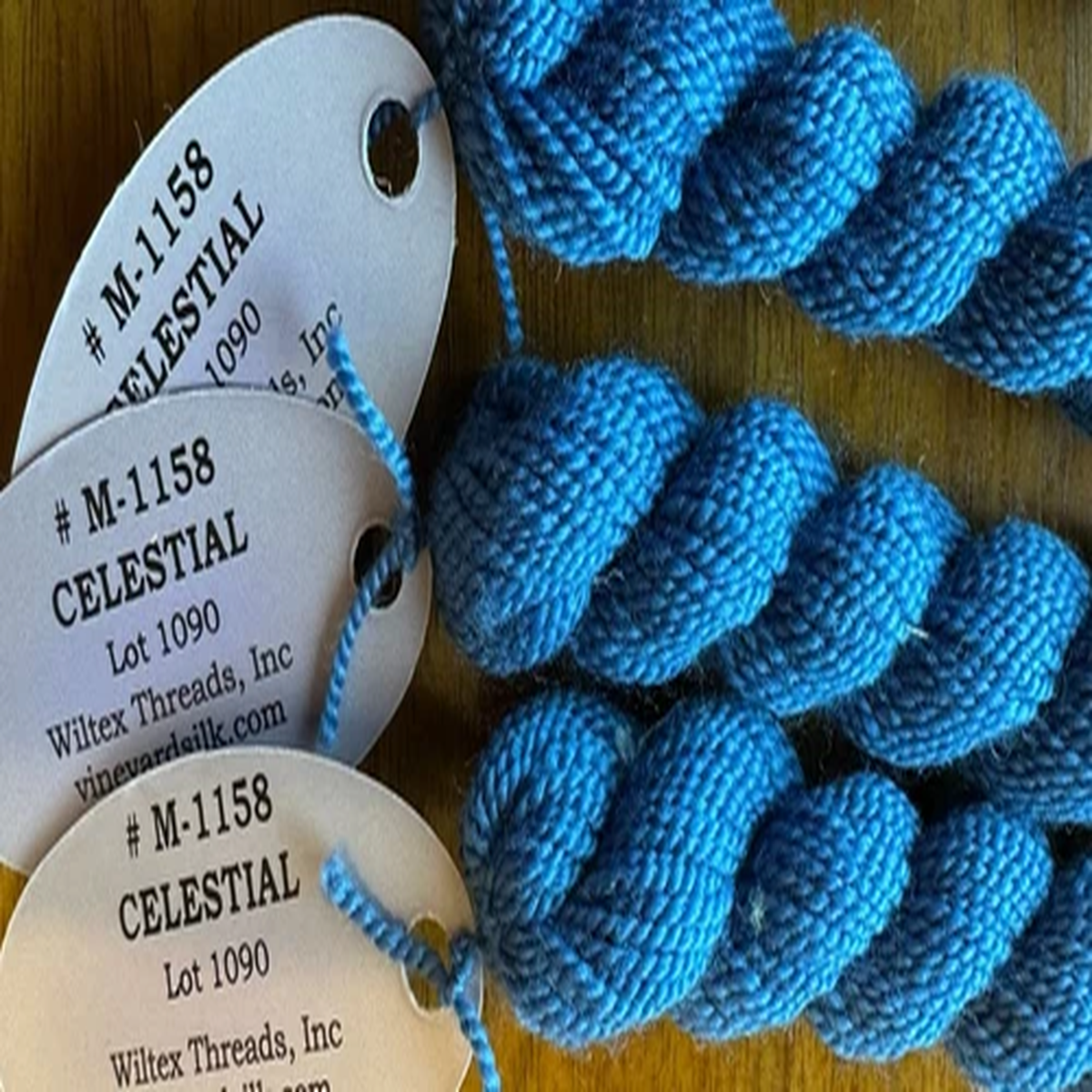 Vineyard Silk 100% Merino wool M-1158 Celestial dye lot 1090 set of 3 skeins XX