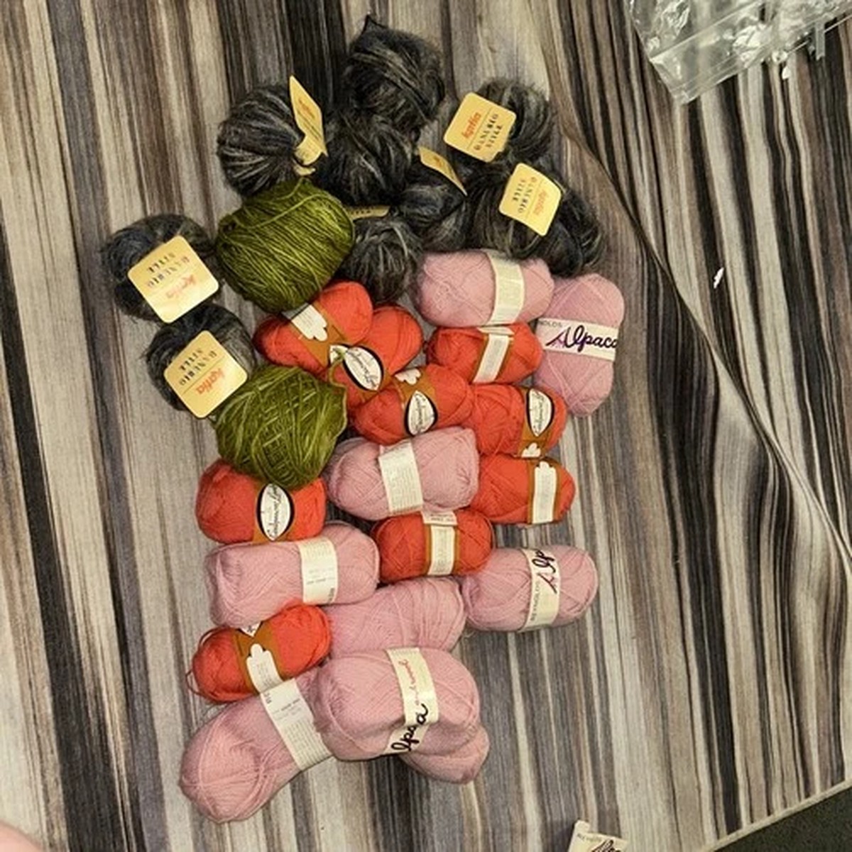 Yarn Lot Alpaca, Katia, Cashmere Lamb