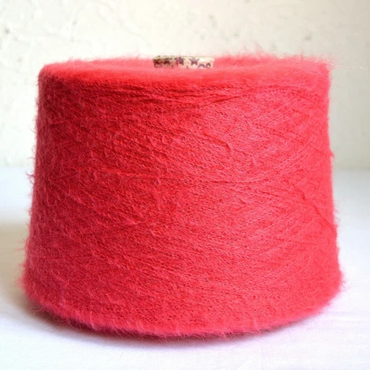 Italian Kid Mohair Knitting Yarns, 2.5 lb / 1130 grams cone