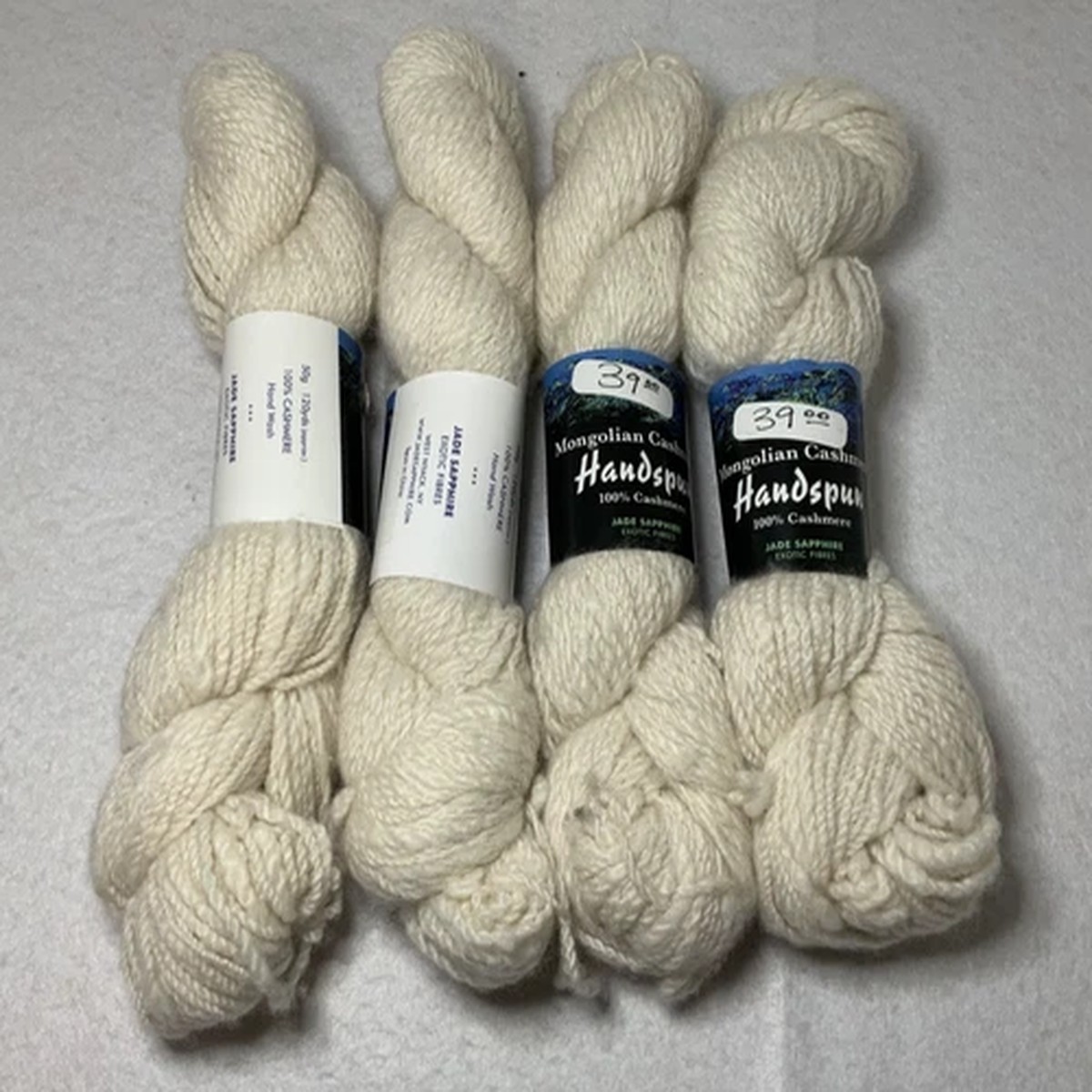Jade Sapphire Yarn - LOT of 4 - 100% Cashmere - 120yds - 50g - Cream slub