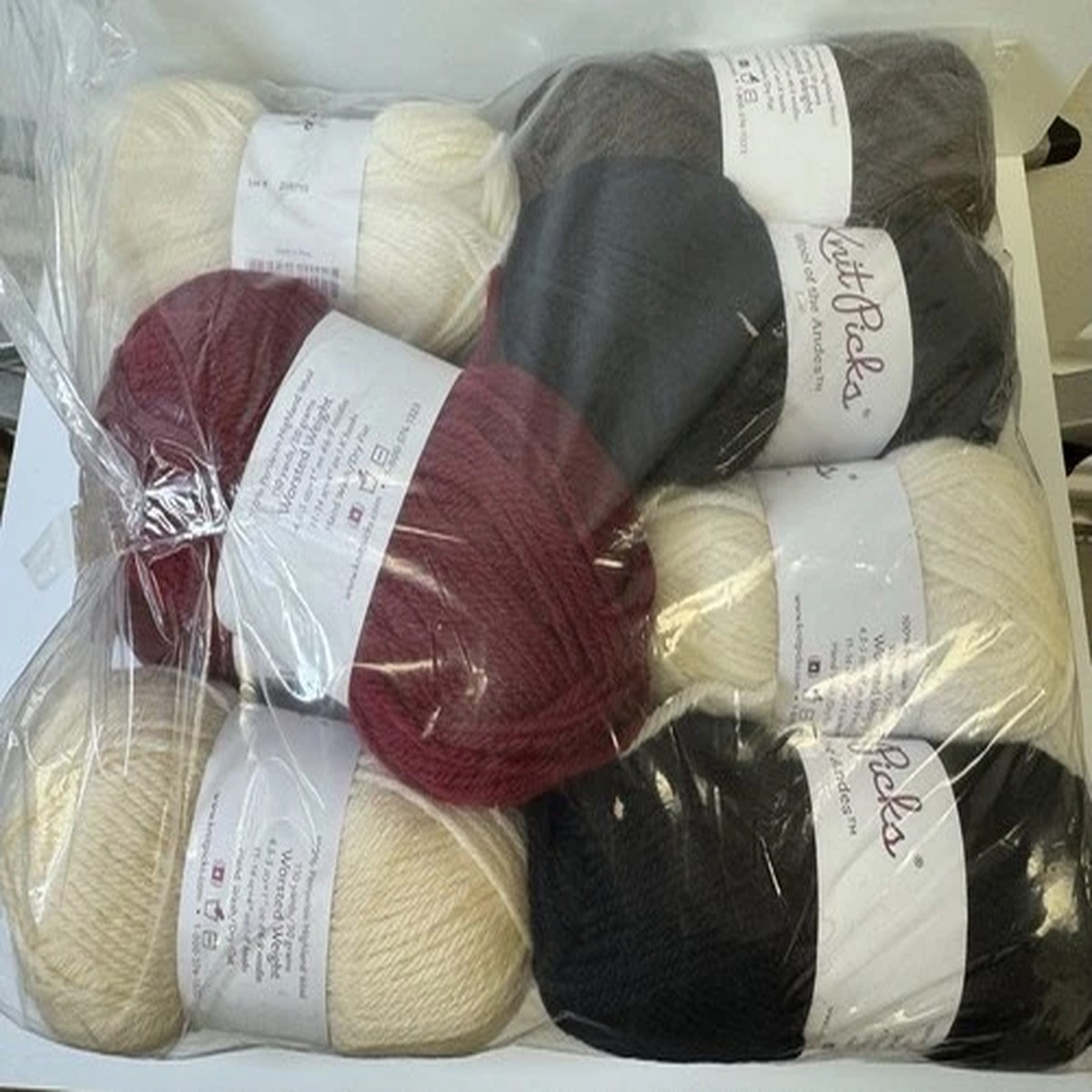 Knit Picks Wool Of The Andes 100% Peruvian Highland Wool Yarn 8 Skeins New