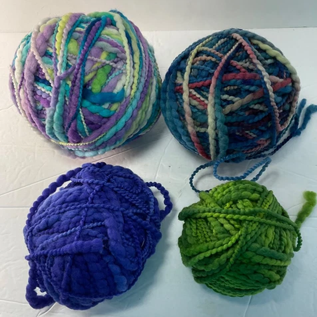 Farmhouse Yarns Lumpy Bumpy Lot of Rolled Balls Thick n ThinMerino New