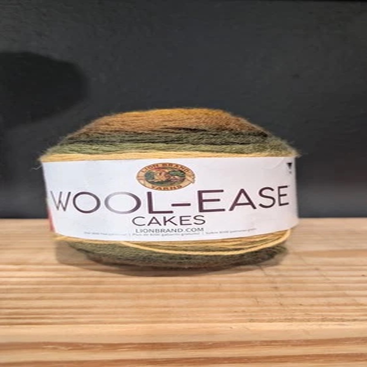 New Discontinued Wool Ease Cake Apollo