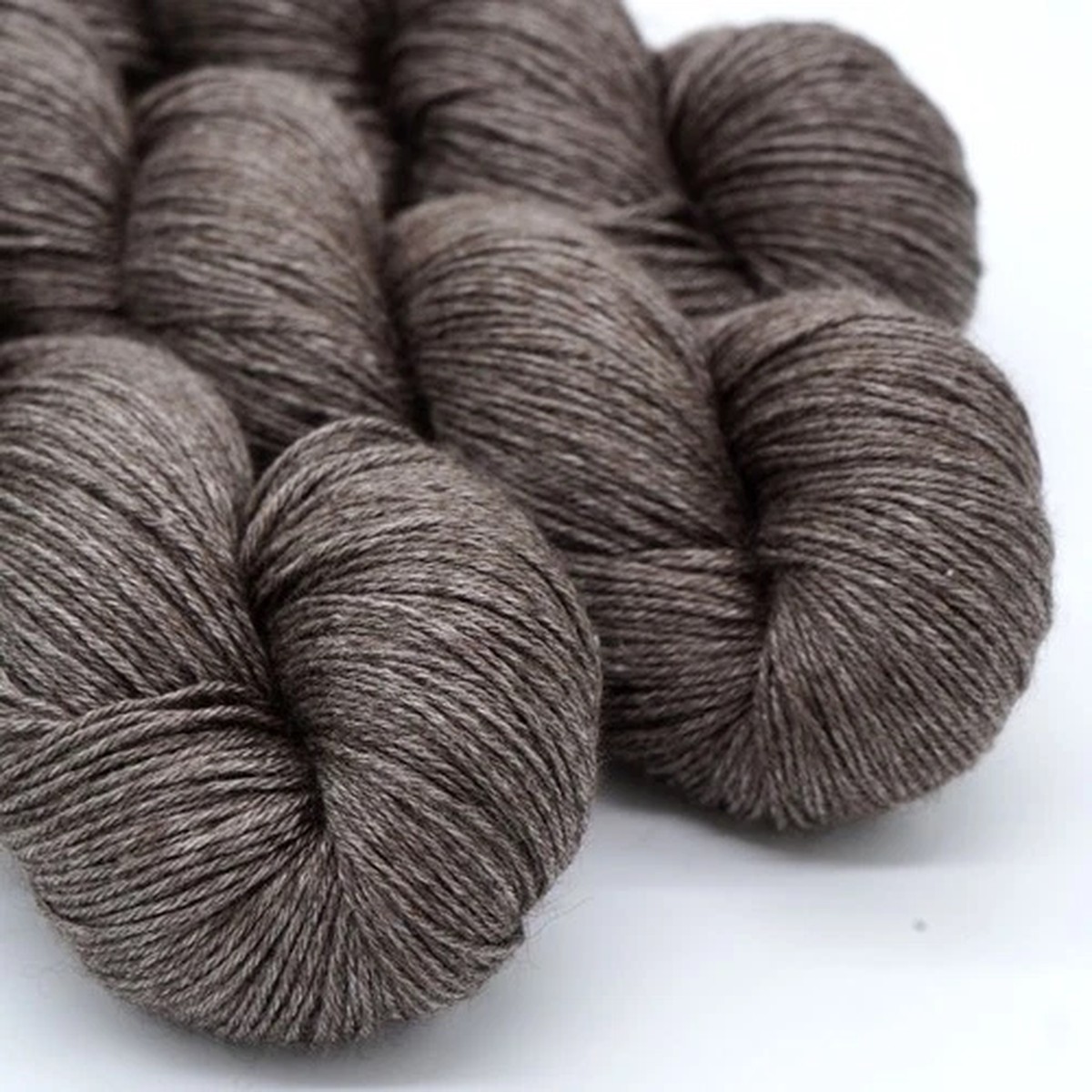 Undyed Yak Wool and Mulberry Silk Yarn, soft and luxurious knitting yarn, 100 g