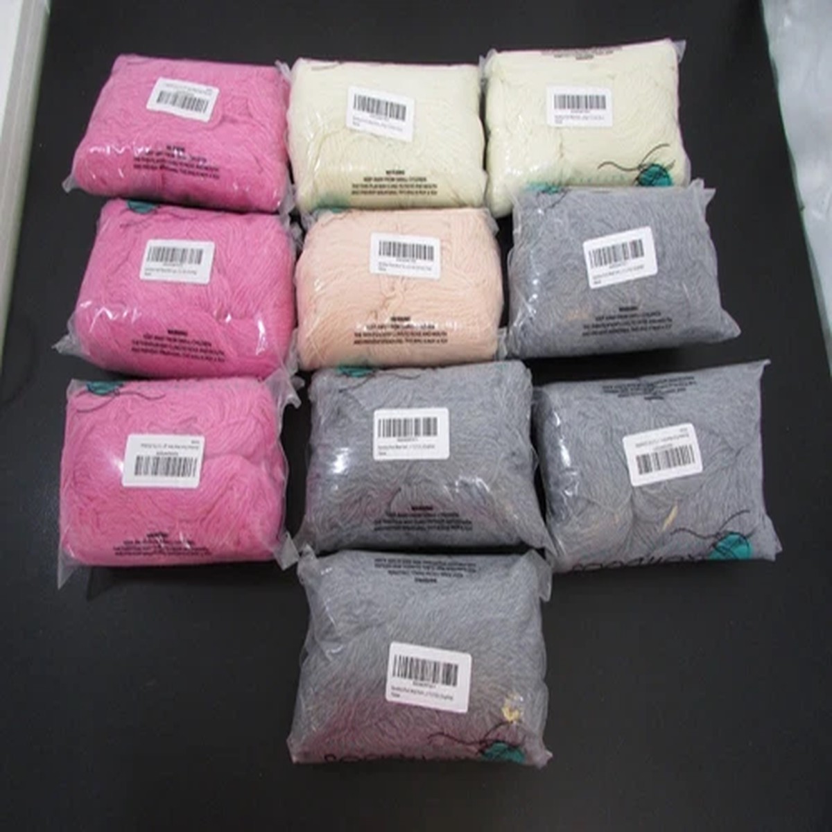 LOT OF 10 PACKS Kondoos PURE WOOL in SALMON PINK GRAPHITE FUCHSIA ETC 5 oz each