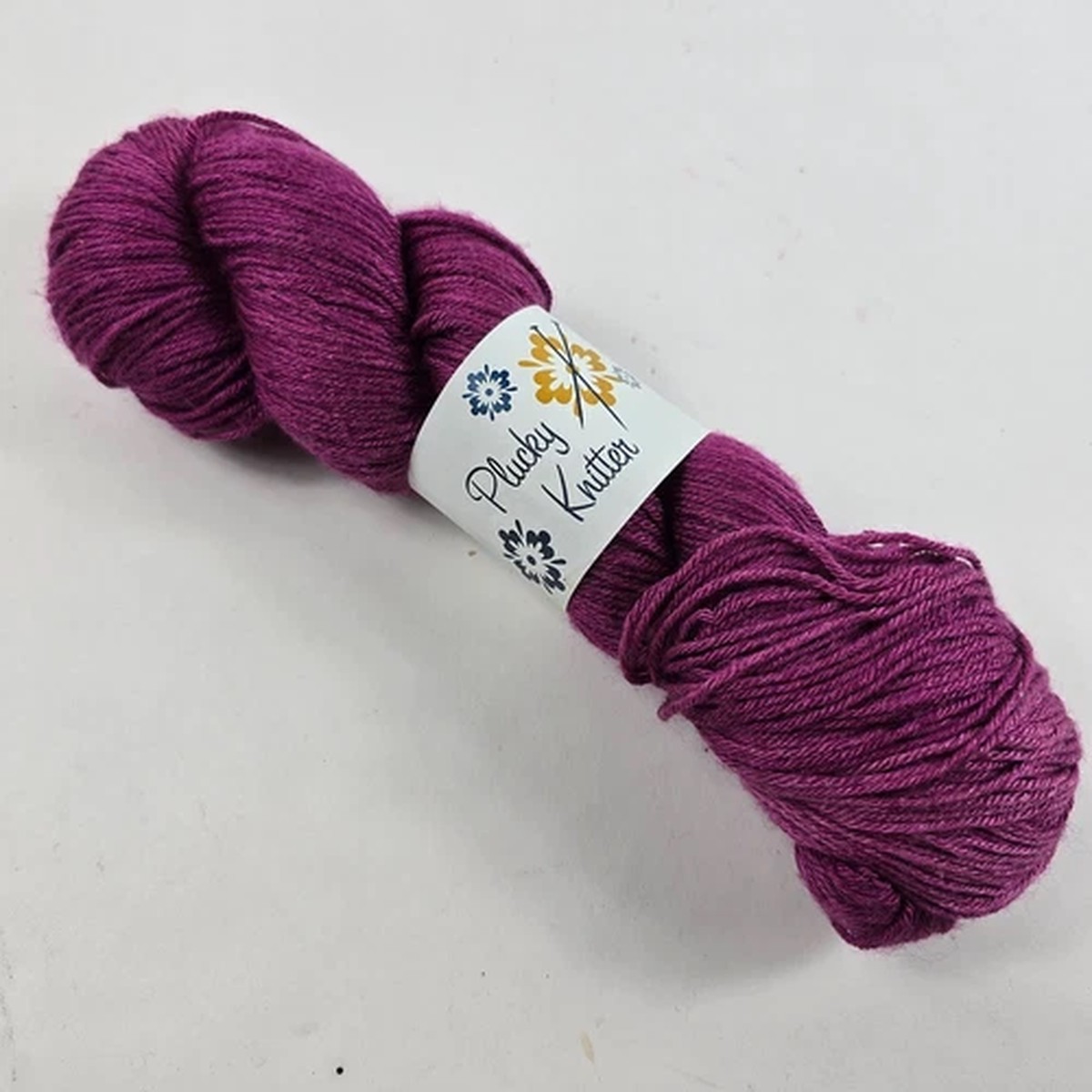 Hank Plucky Knitter Lite Yarn DK Merino Silk Rose Lavender 260 Yd