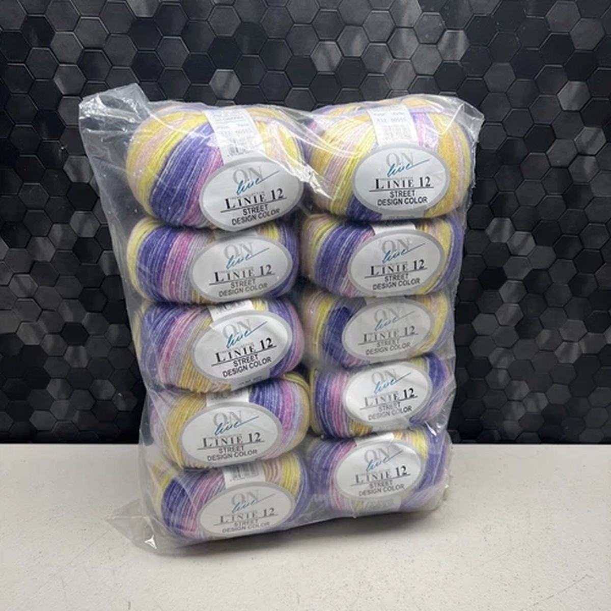 ONline LINIE 12 STREET DESIGN COLOR ( LOT OF 12 YARN BALLS )