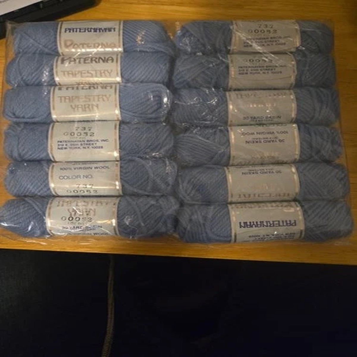 Paternayan Virgin Wool 12 Count 30 Yd Skein Color No 737 Dye Lot 00052