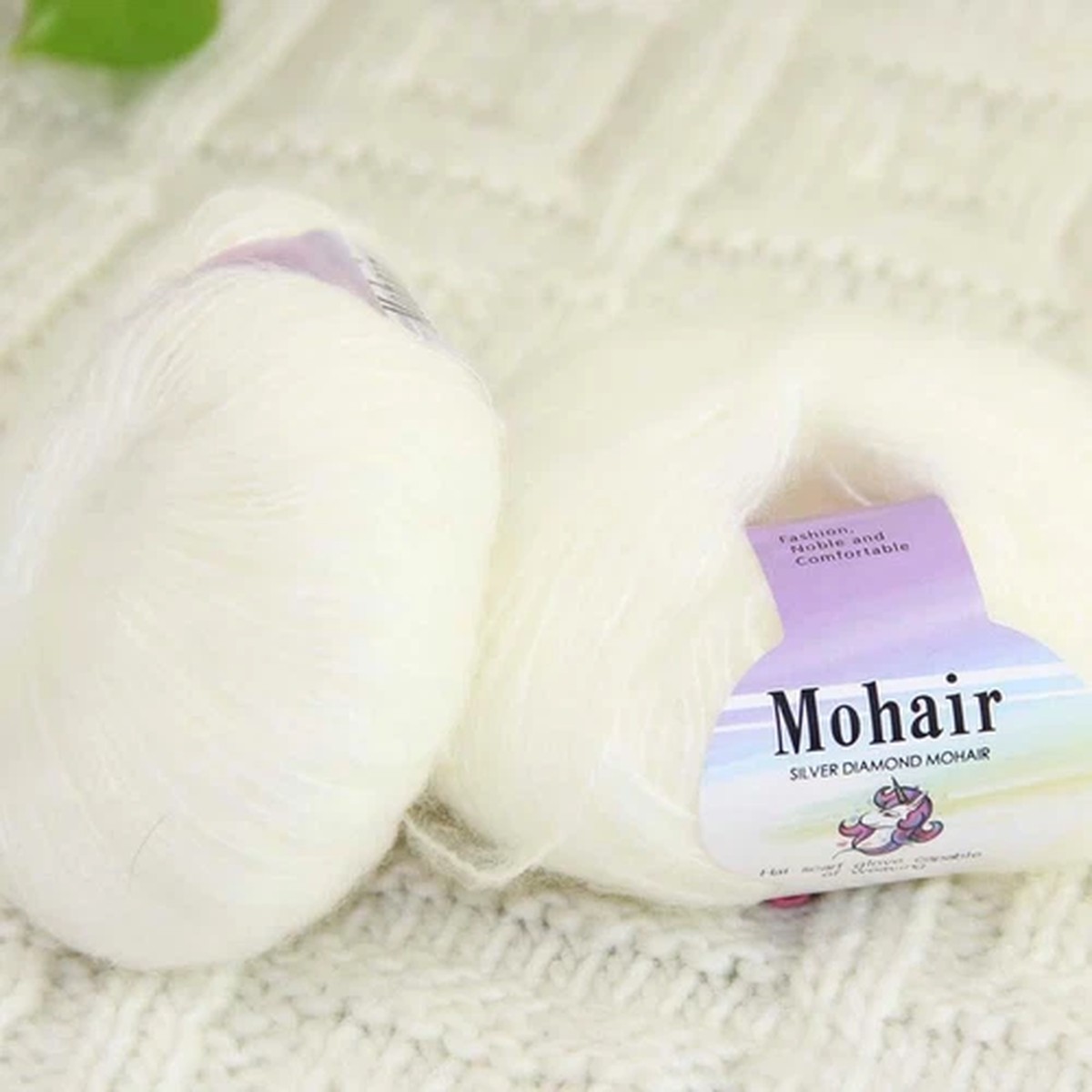 Sale New 2BallsX25gSoft Mohair wool Lace Rug Shawl Sweaters Crochet Yarn 01