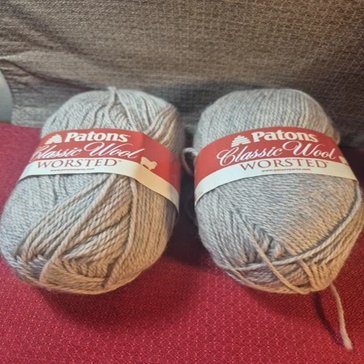 4 Patons classic wool worsted yarn Coral & Tan 100% Pure new wool