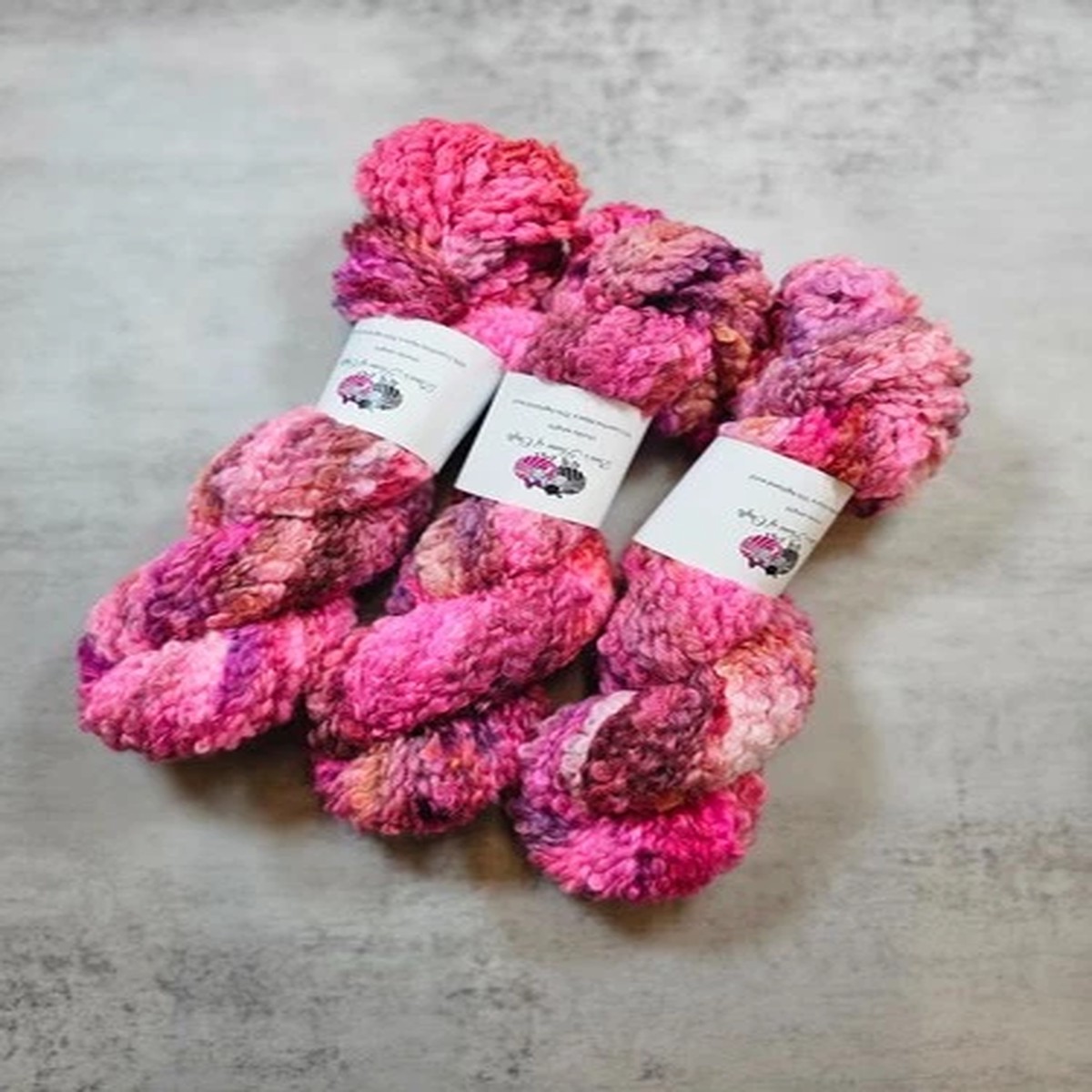 Alpaca / highland wool yarn, Chunky weight, 100g, FEARLESS HEART