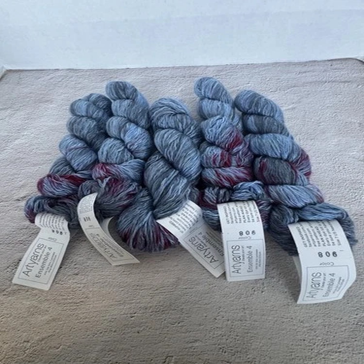 ARtYARNS ENSEMBLE 4 YARN ~ Color#908 ~ 200yds/80g ~ Silk & Cashmere