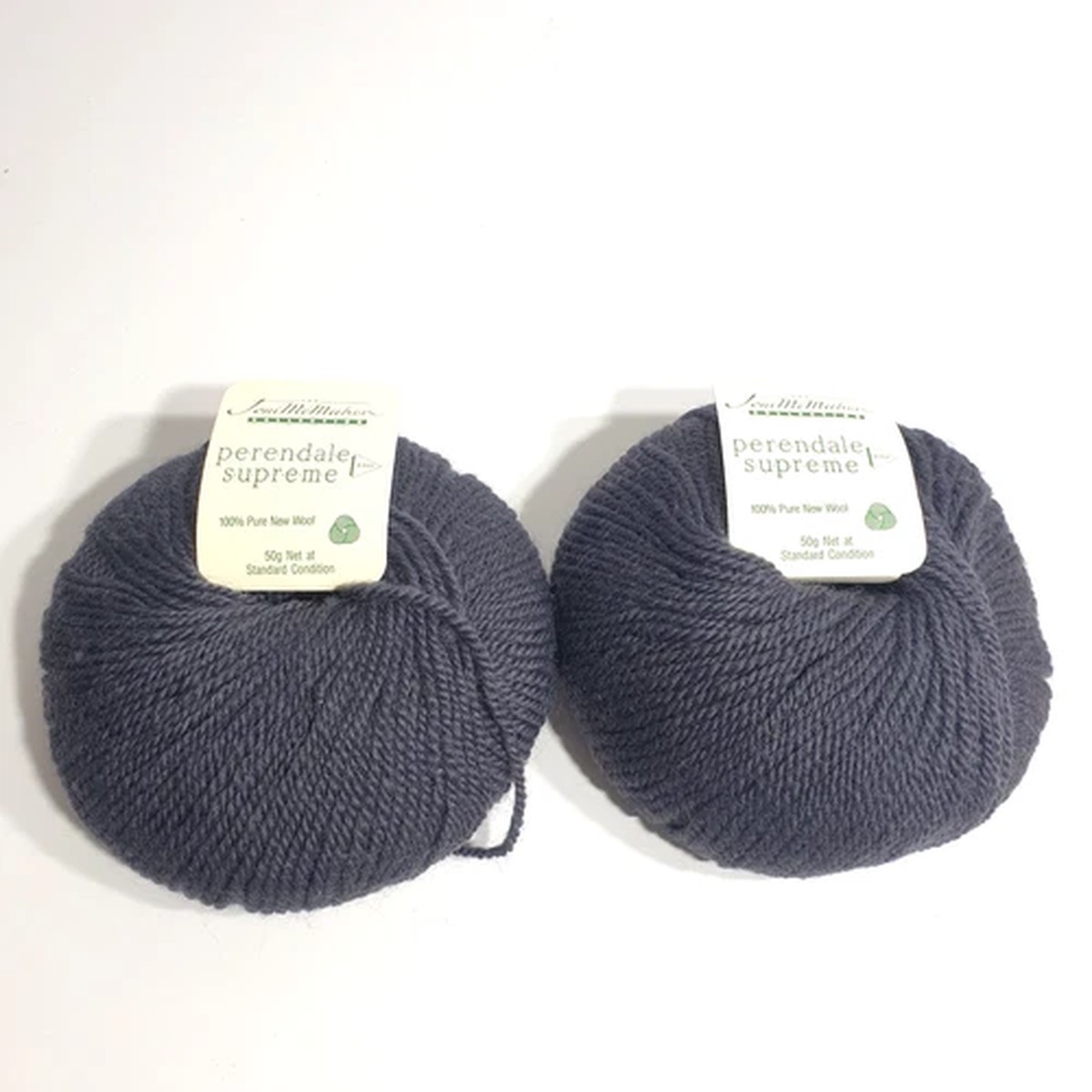 NEW 2 Balls Jeni McMahon Pure New Wool Perendale Supreme 120 Grey 50g 8Ply 7319