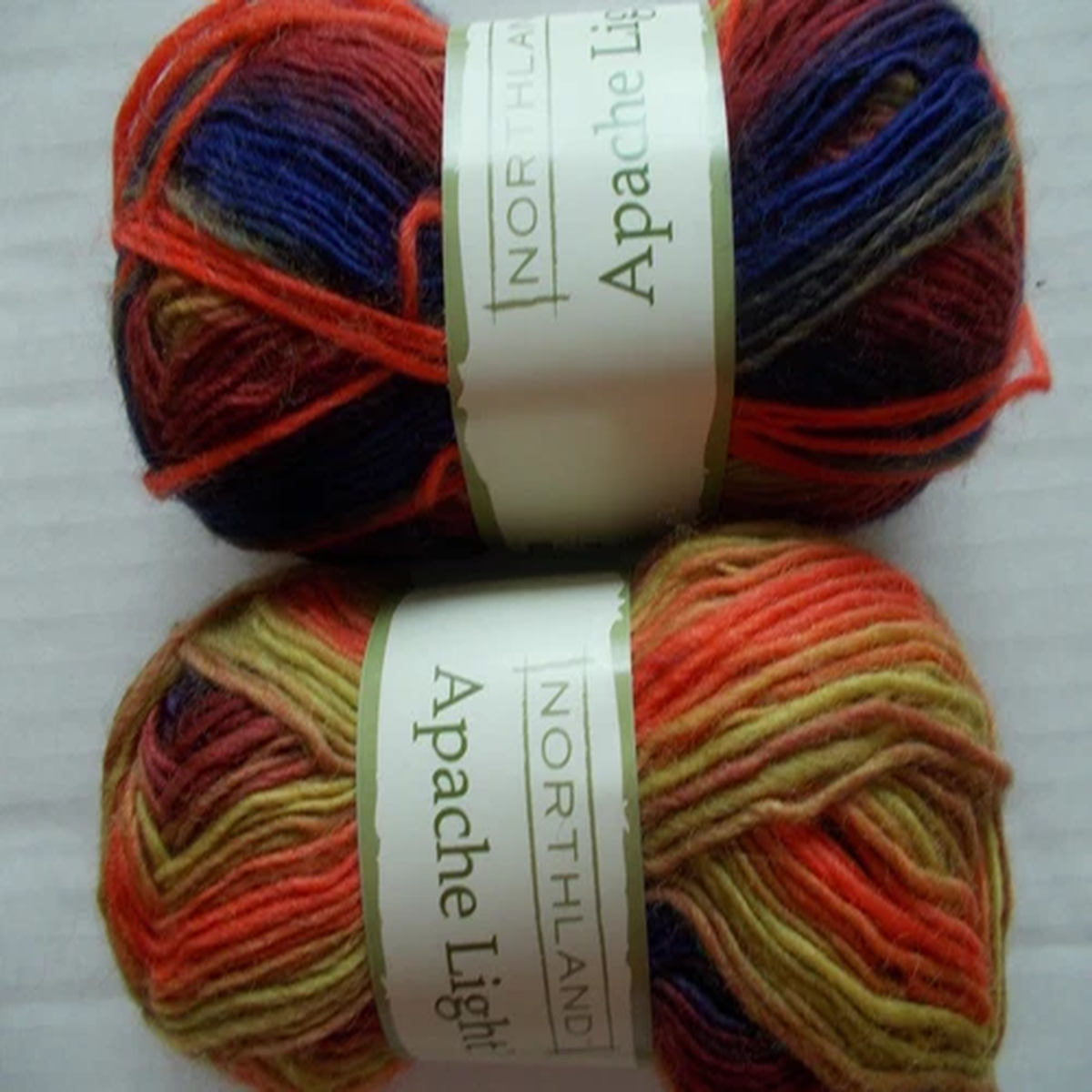 Northland Apache Light gradient 100% wool yarn, Soulful, lot of 2 (153 yds ea)