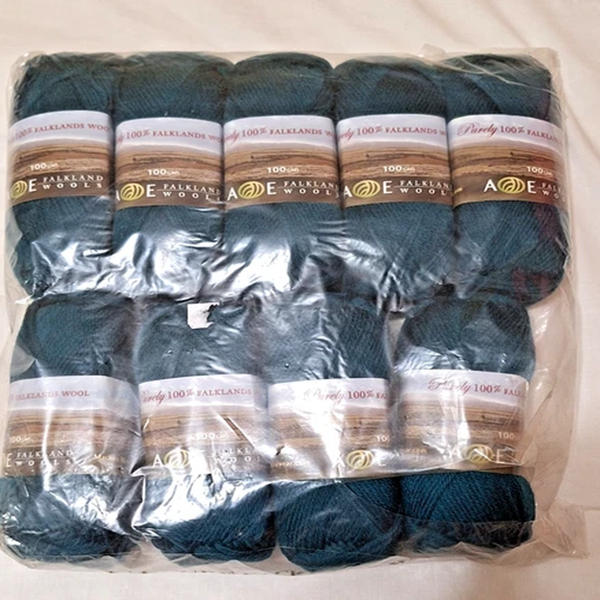 Falkland Wool Yarn Green 4MM 100G x 9 Falkland Knit Wear 9 Skeins