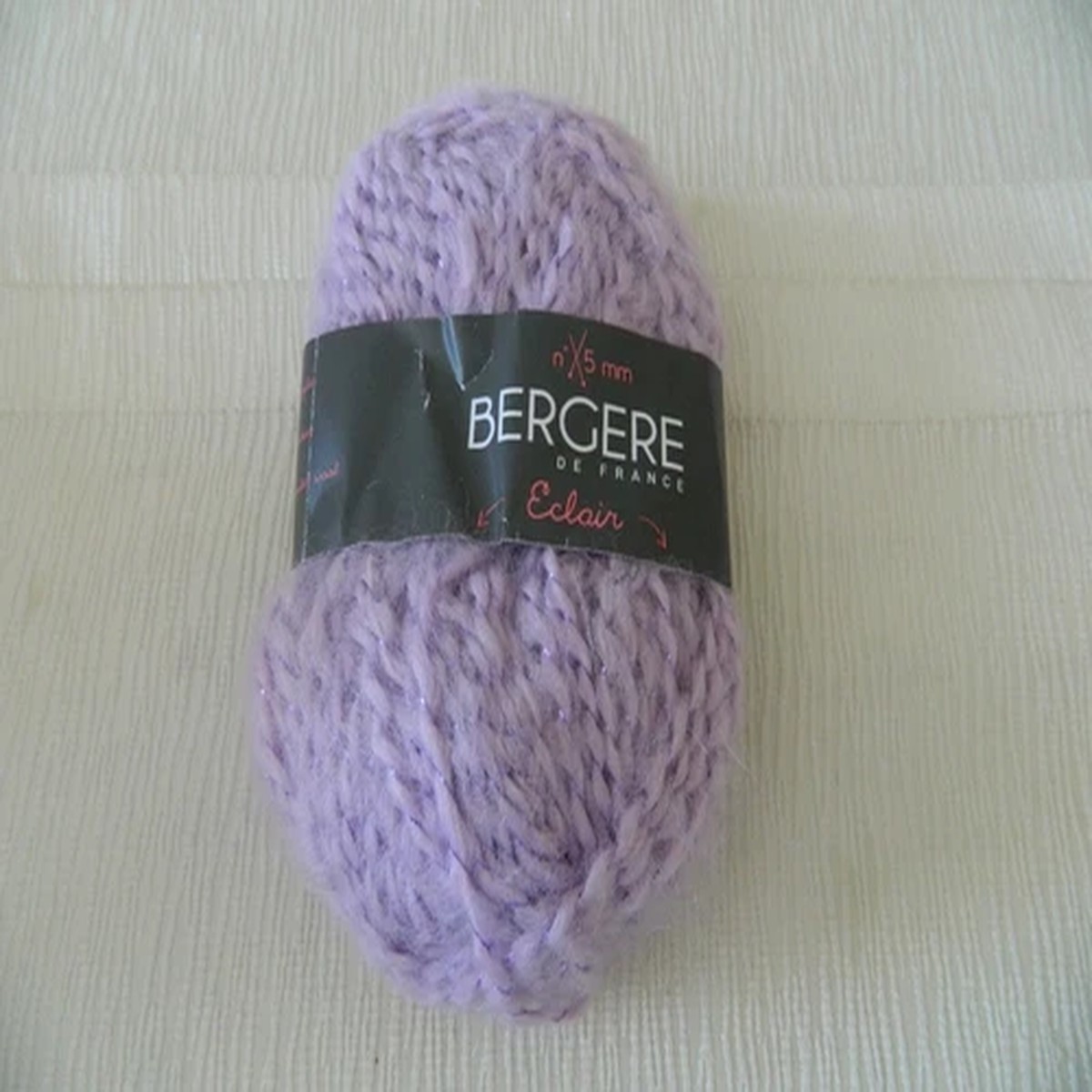 BERGERE Yarn ECLAIR Acrylic Mohair Wool Lilac Purple Knitting Craft Hobby France
